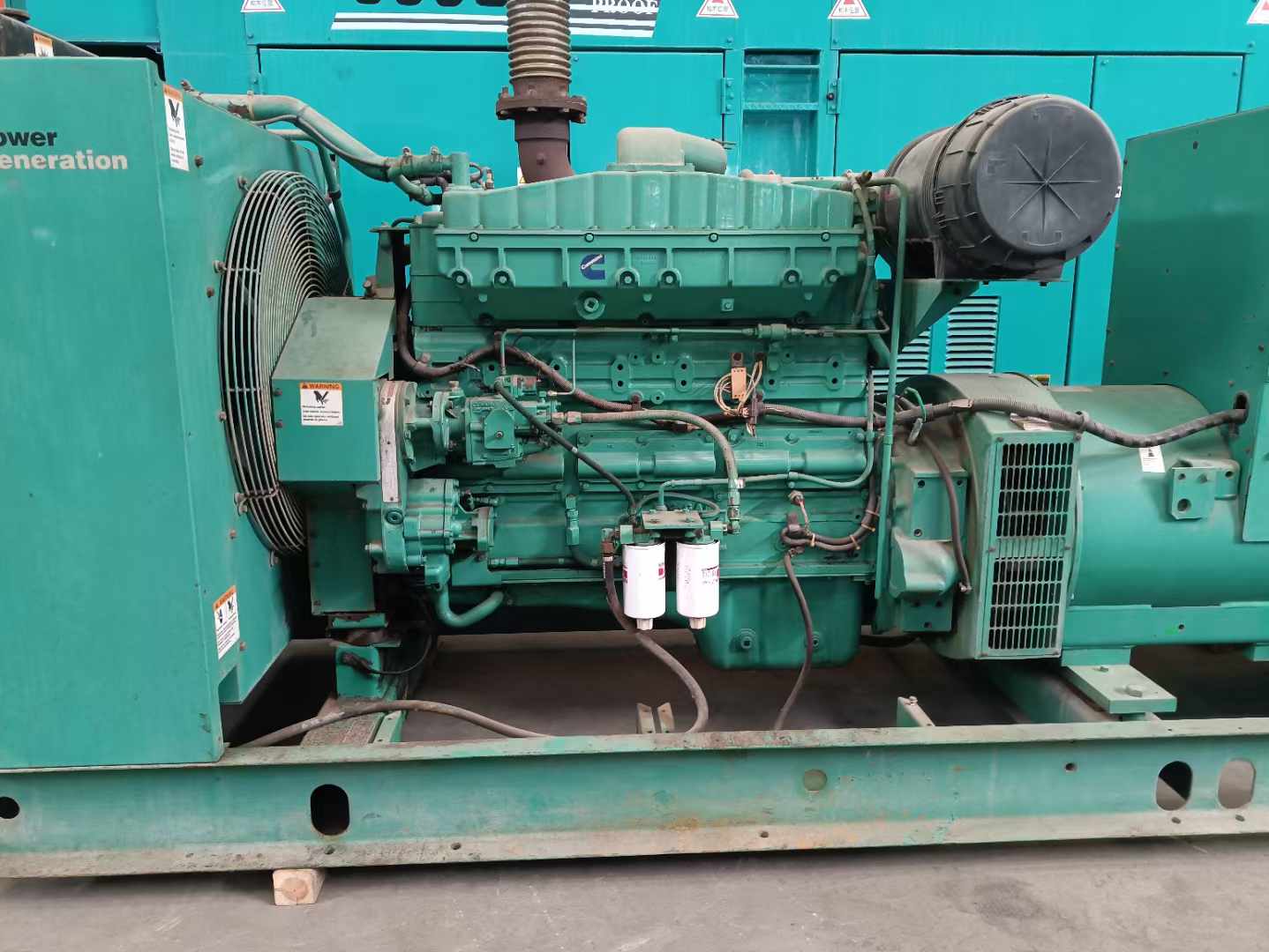 龙亭过载会对 600kW 柴油发电机组造成哪些损害？